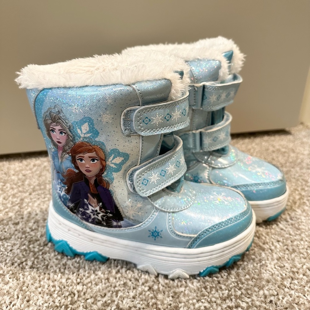 Disney Frozen 2 toddler boots size 11